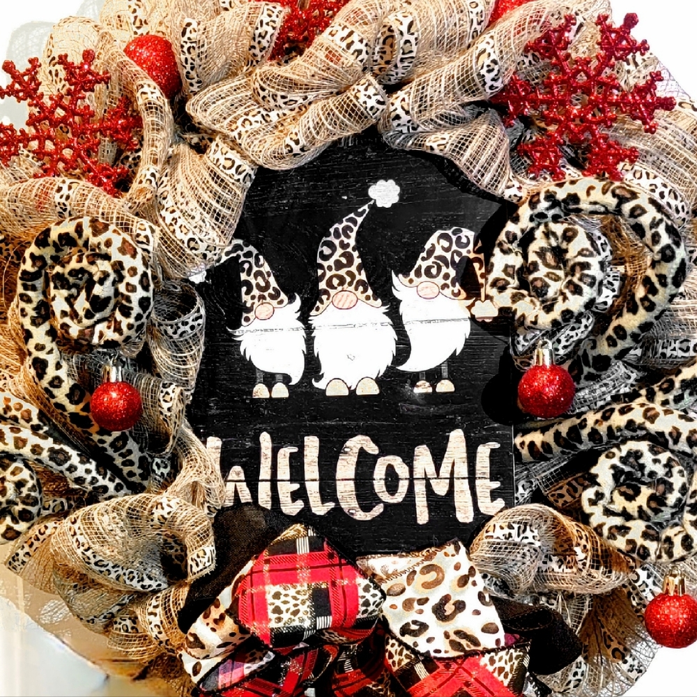 Christmas Winter Gnome Wreath Cheetah Leopard Print Deco Mesh Bow